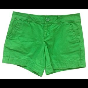 Green Lilly Pulitzer shorts size 4 NWT
